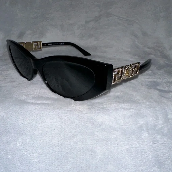 Versace VE4470-B Black Cat-Eye Sunglasses (Brand New, Full 
